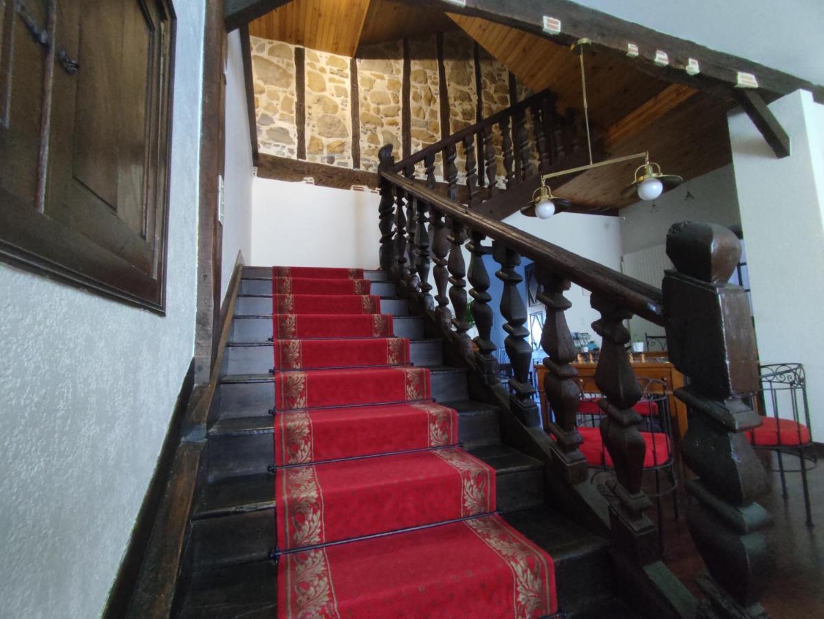 B&B Amphitryon Oloron-Sainte-Marie Exterior foto